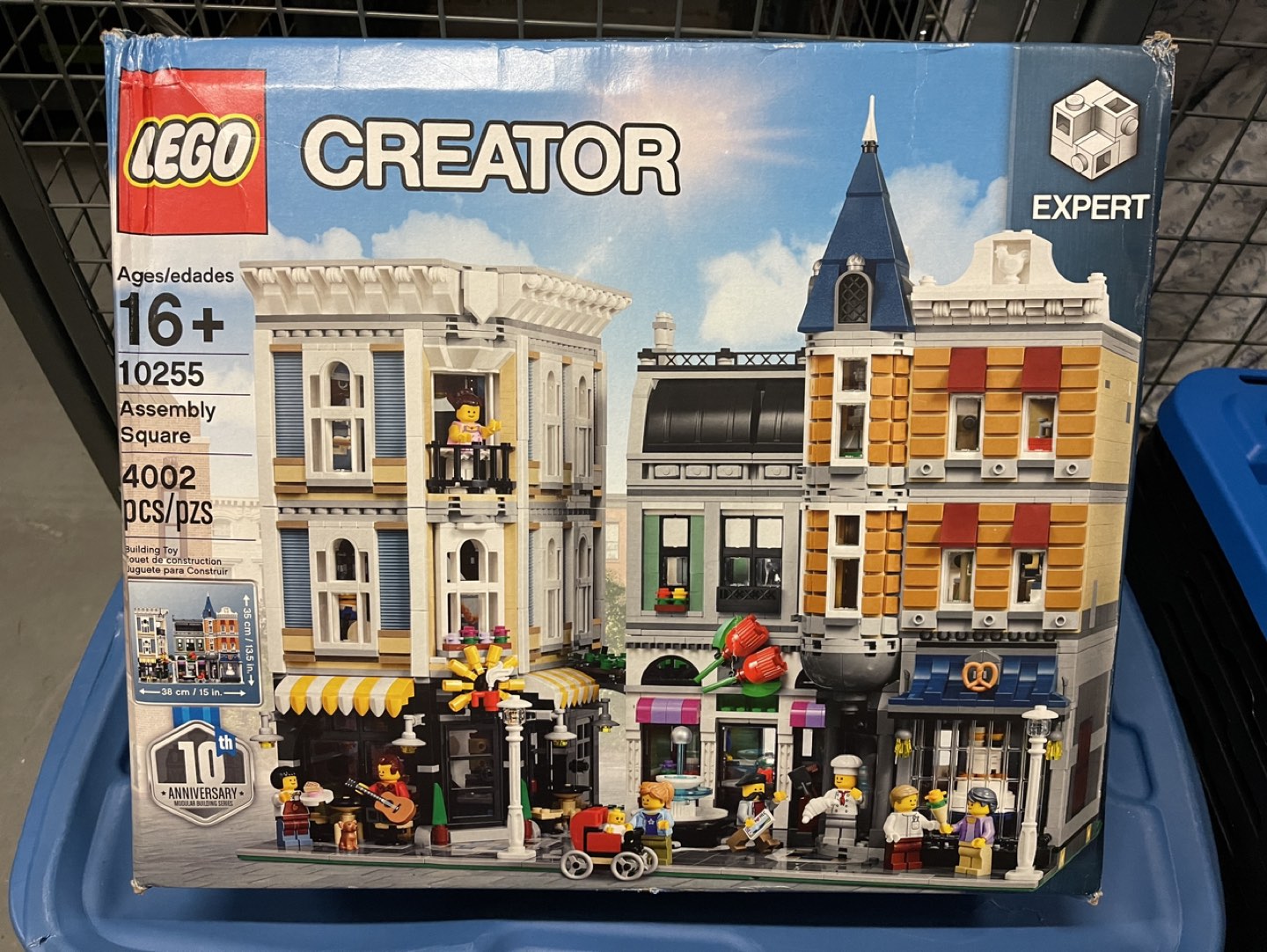 LEGO 10255 Assembly Square 4002 pcs thumbnail
