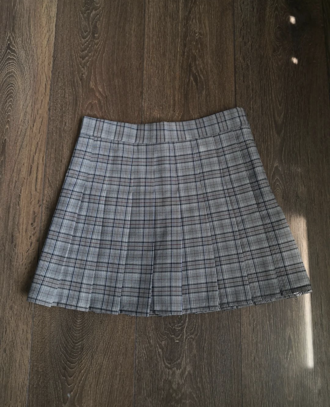 Pleated skirt with safety shorts thumbnail
