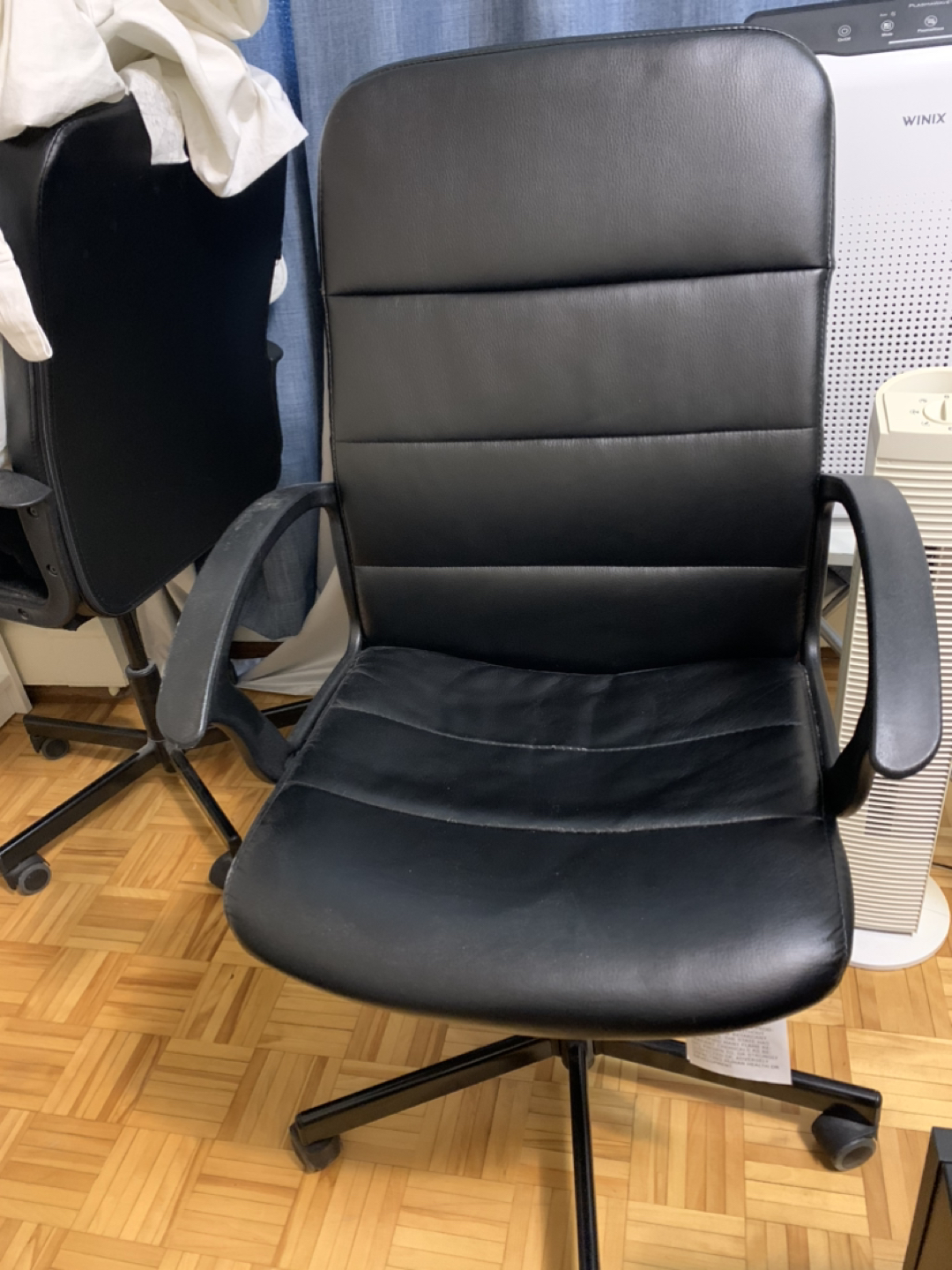 Office chair and sofa for 1