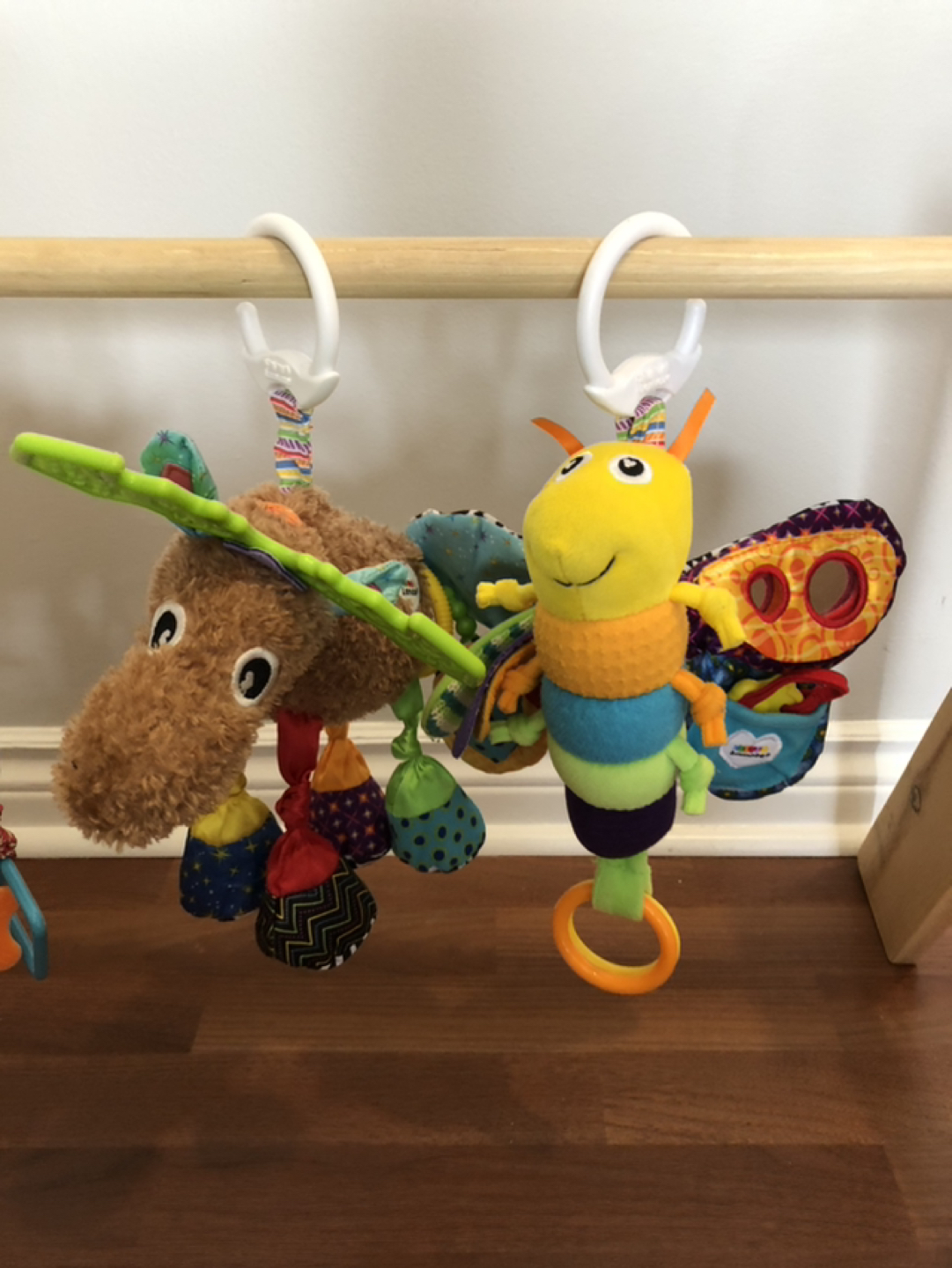 Handmade baby toy hunger with 5 soft plush toys Lamaza, tumama image indicator(2)