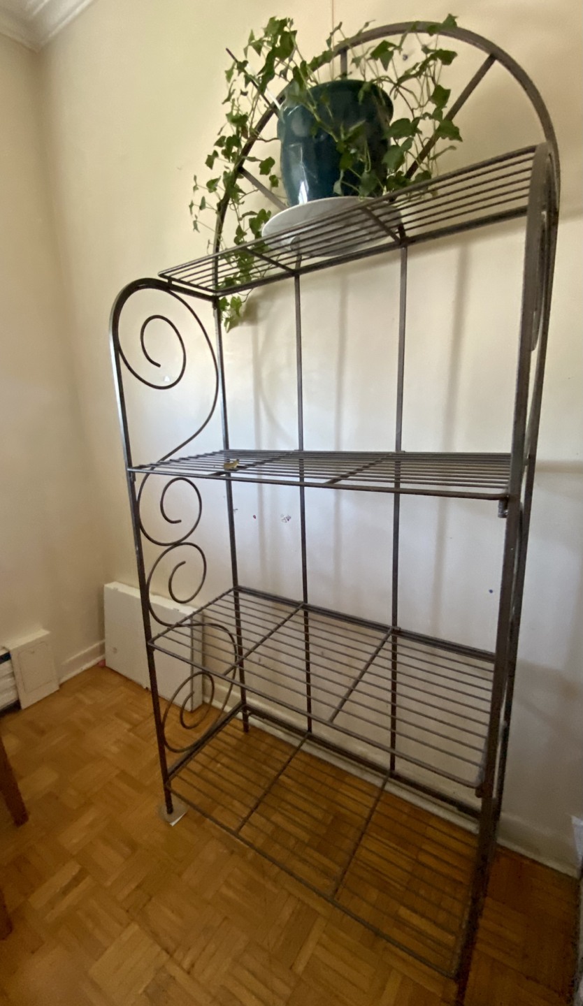 Baker’s rack
