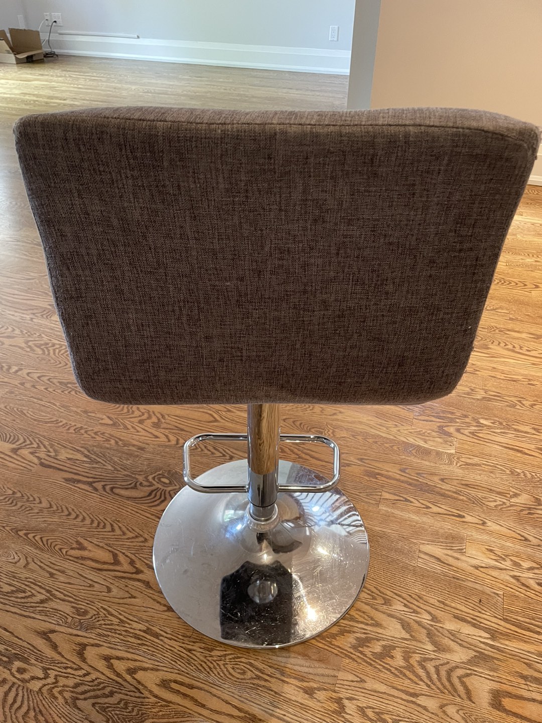 Counter chair, I have 2 - photo 3