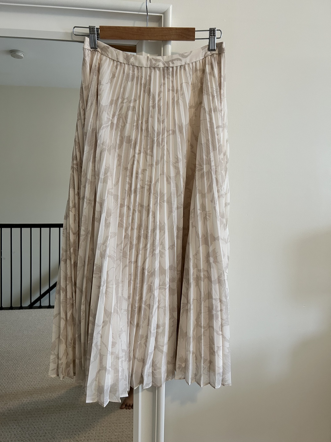 Maxi Pleated Skirt thumbnail