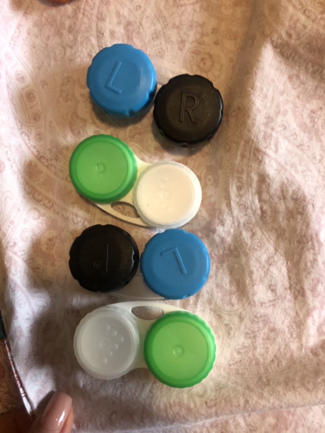 Contact lenses cases (4) #freecycle thumbnail