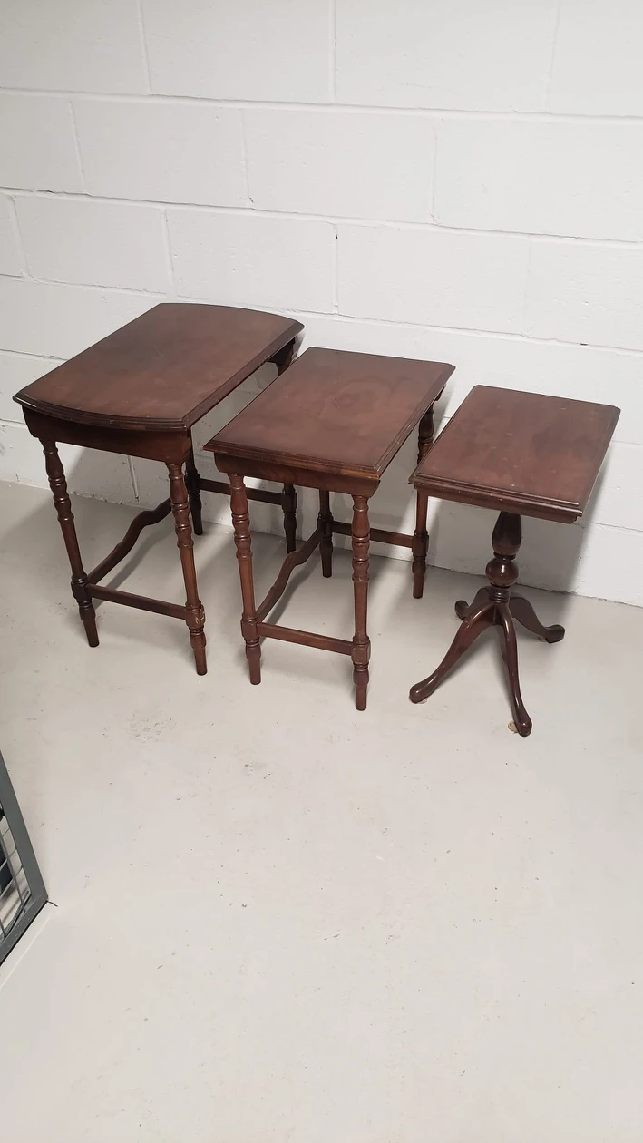 As Is - 3 x Vintage Nesting Tables - photo 2