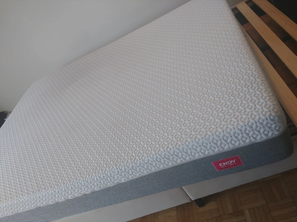 Endy queen mattress - photo 2