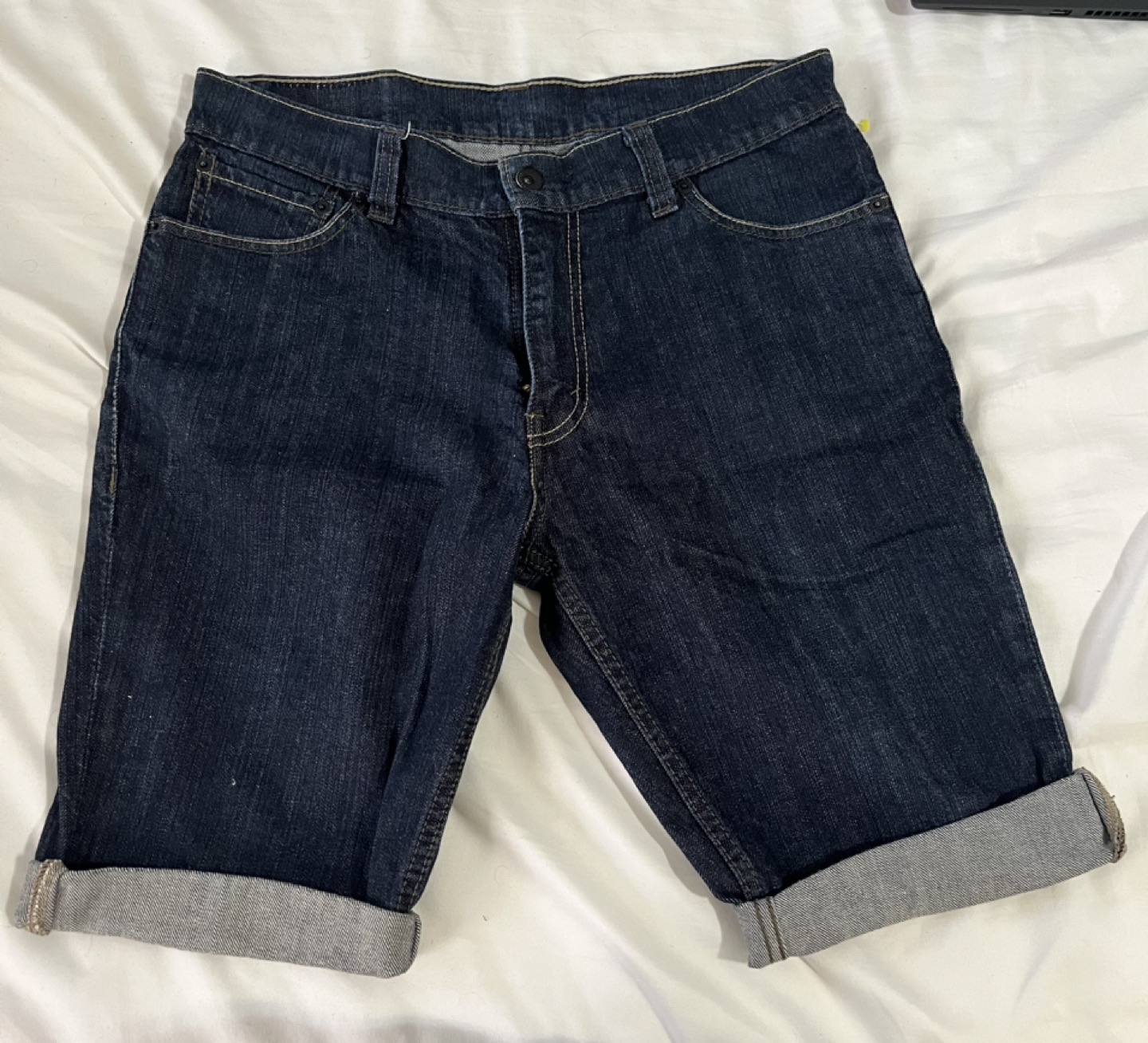 LEVIS jean shorts