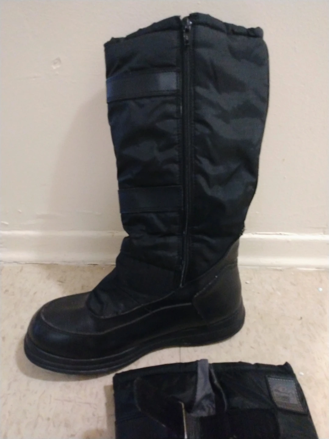 Wild Country Woman's Boots Size 9 - photo 3