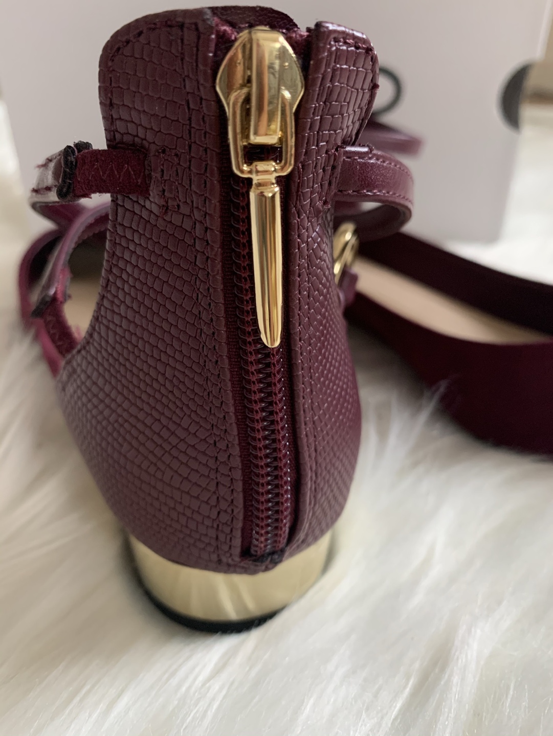 ALDO Shoes, size 6.5, wine color BRAND NEW - photo 2
