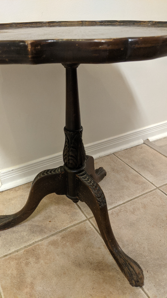Antique Round Table - photo 4
