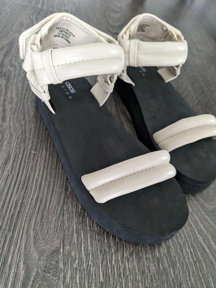 Brand New ASOS Design sandals thumbnail