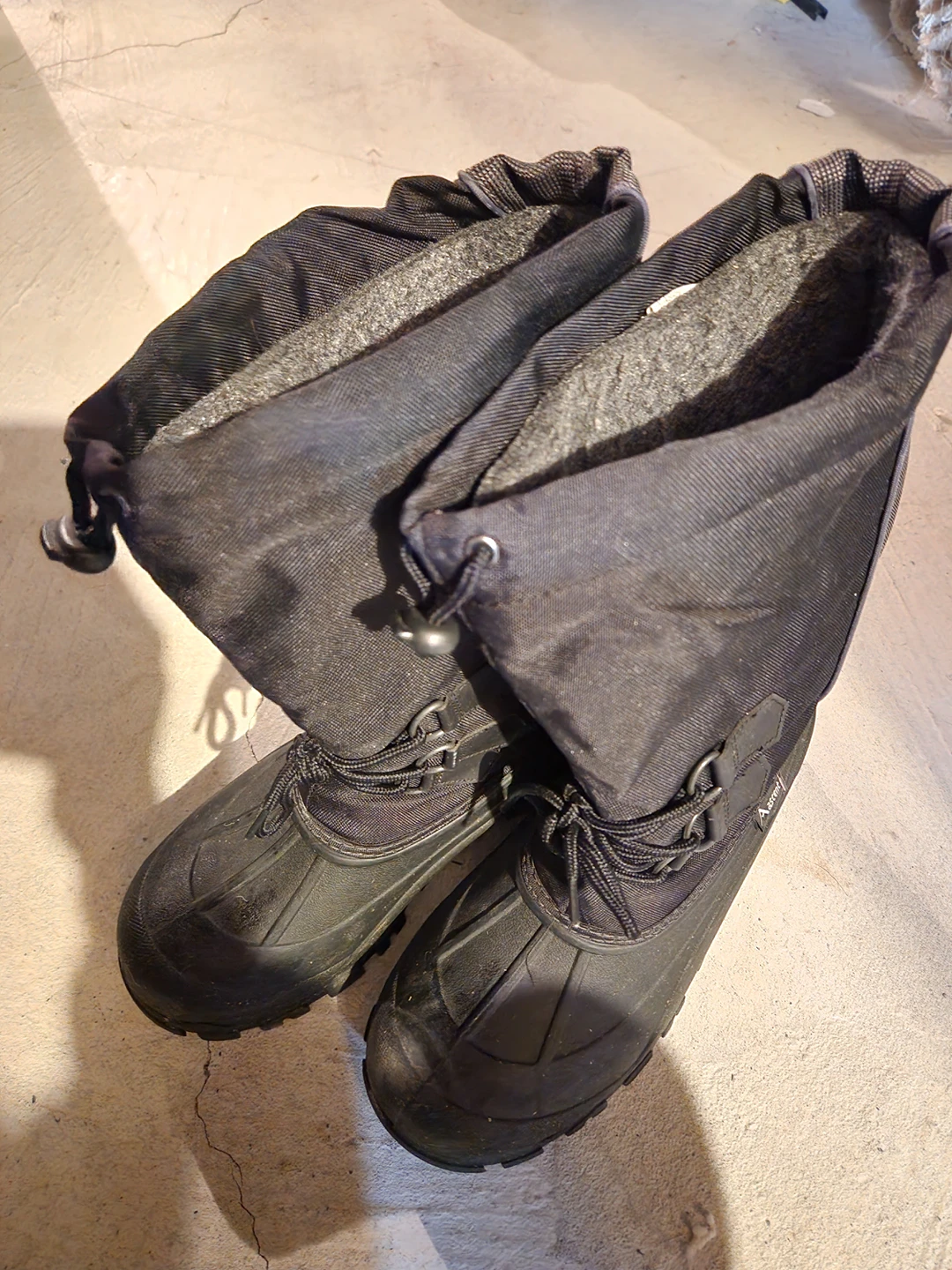 winter boot size 9 water proof - photo 3