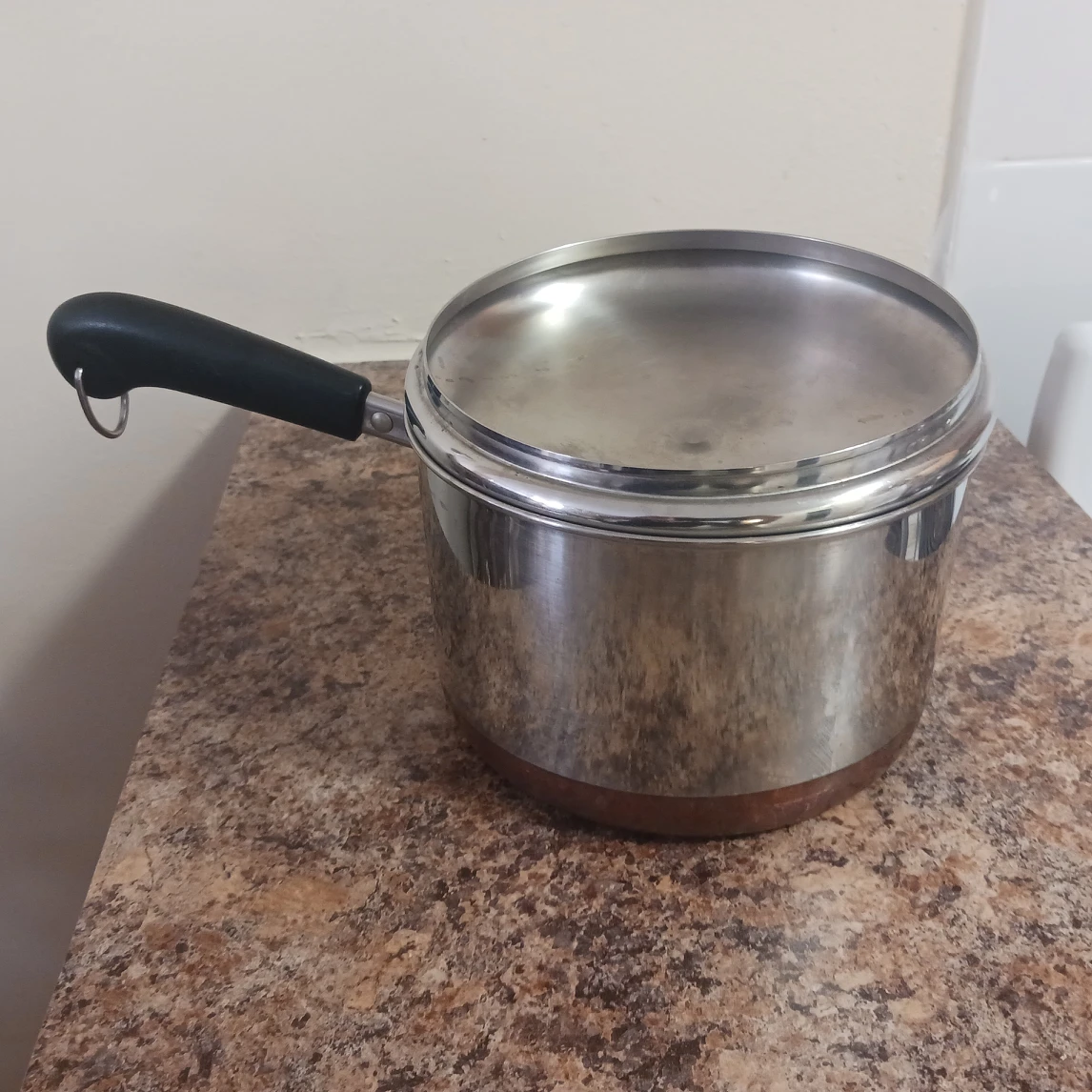 Revere Ware 3 Quart Saucepan with Lid; Steel with Copper Bottom image indicator(3)