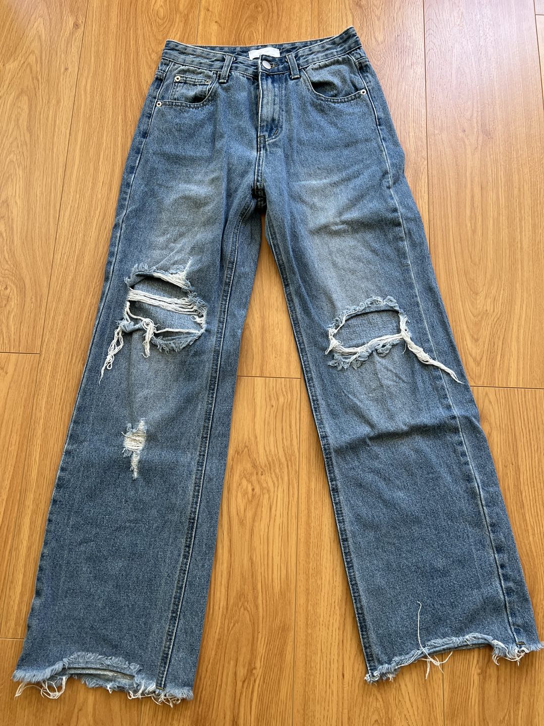 Oak + Fort Baggy Ripped Jeans thumbnail