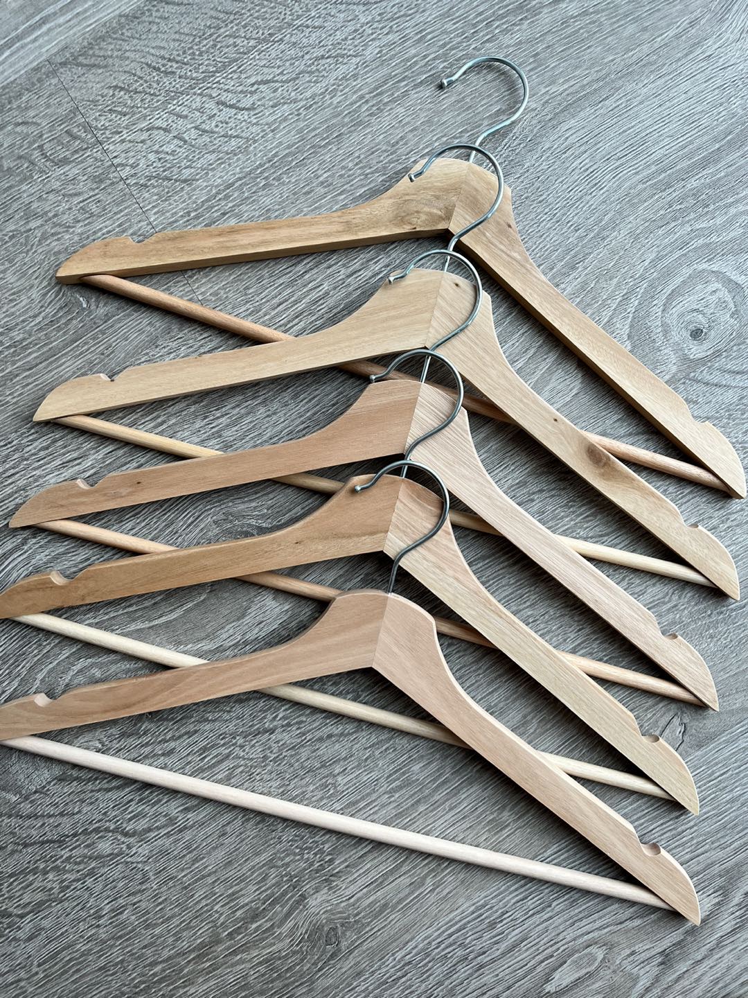 5 Wooden Hangers ⬆️ thumbnail