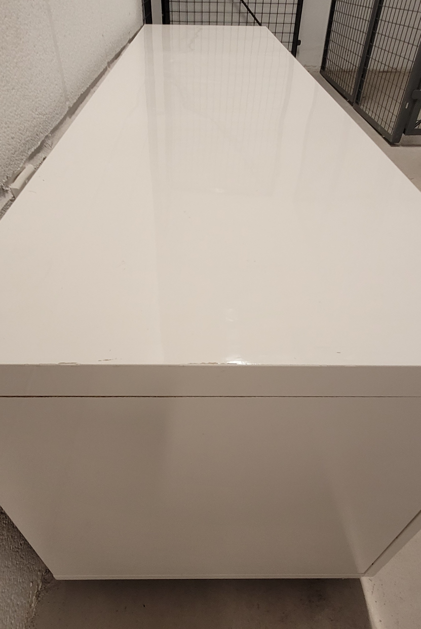 TV bench - photo 3