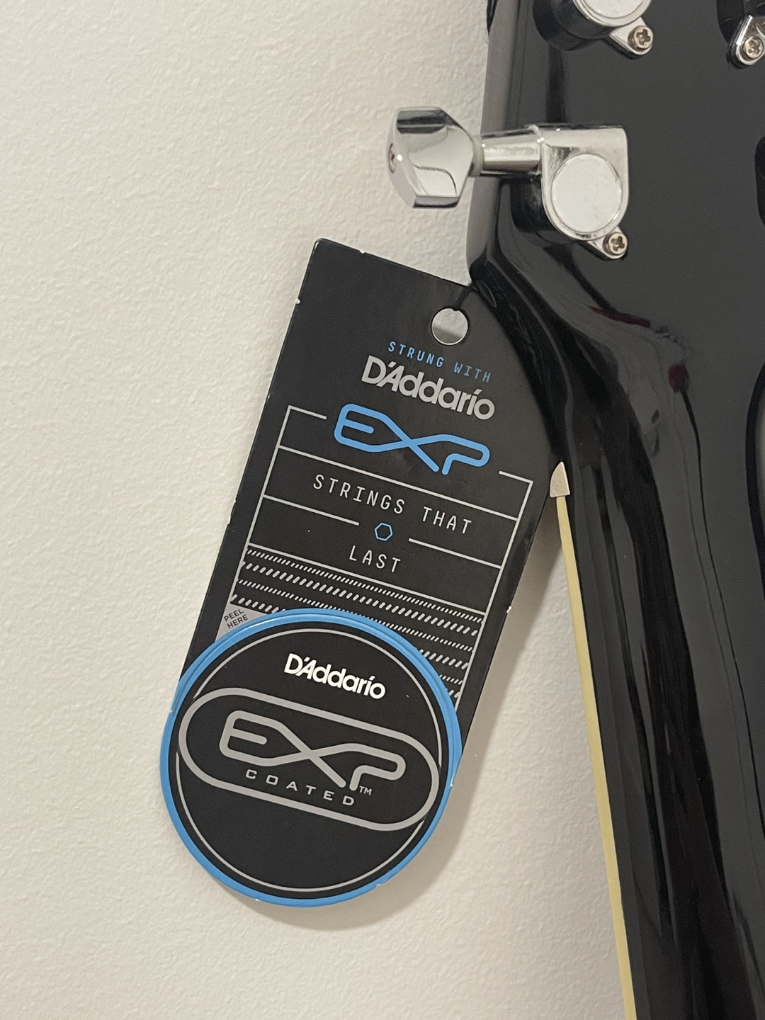 Beaver Creek Handcraft Guitar with cover included image indicator(4)