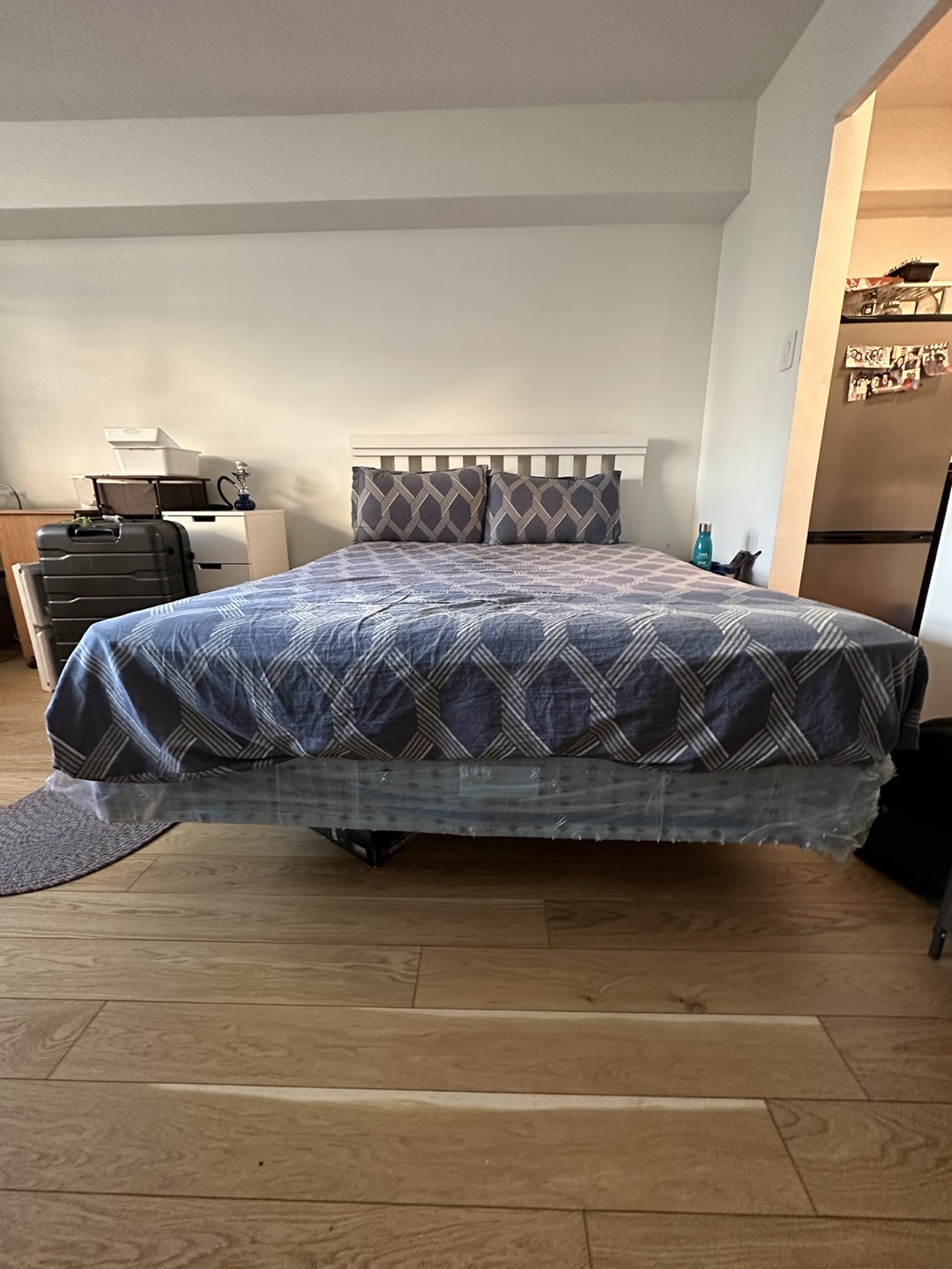 A full bed set - photo 3