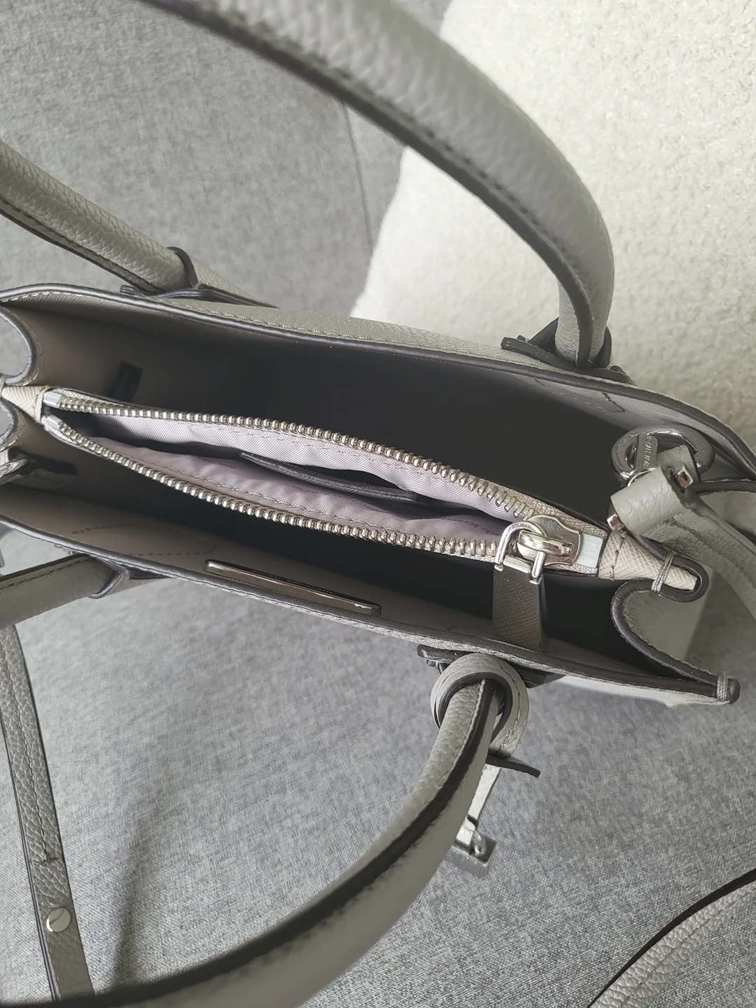 Michael Kors Mercer Mini Light Grey Crossbody Handbag image indicator(3)