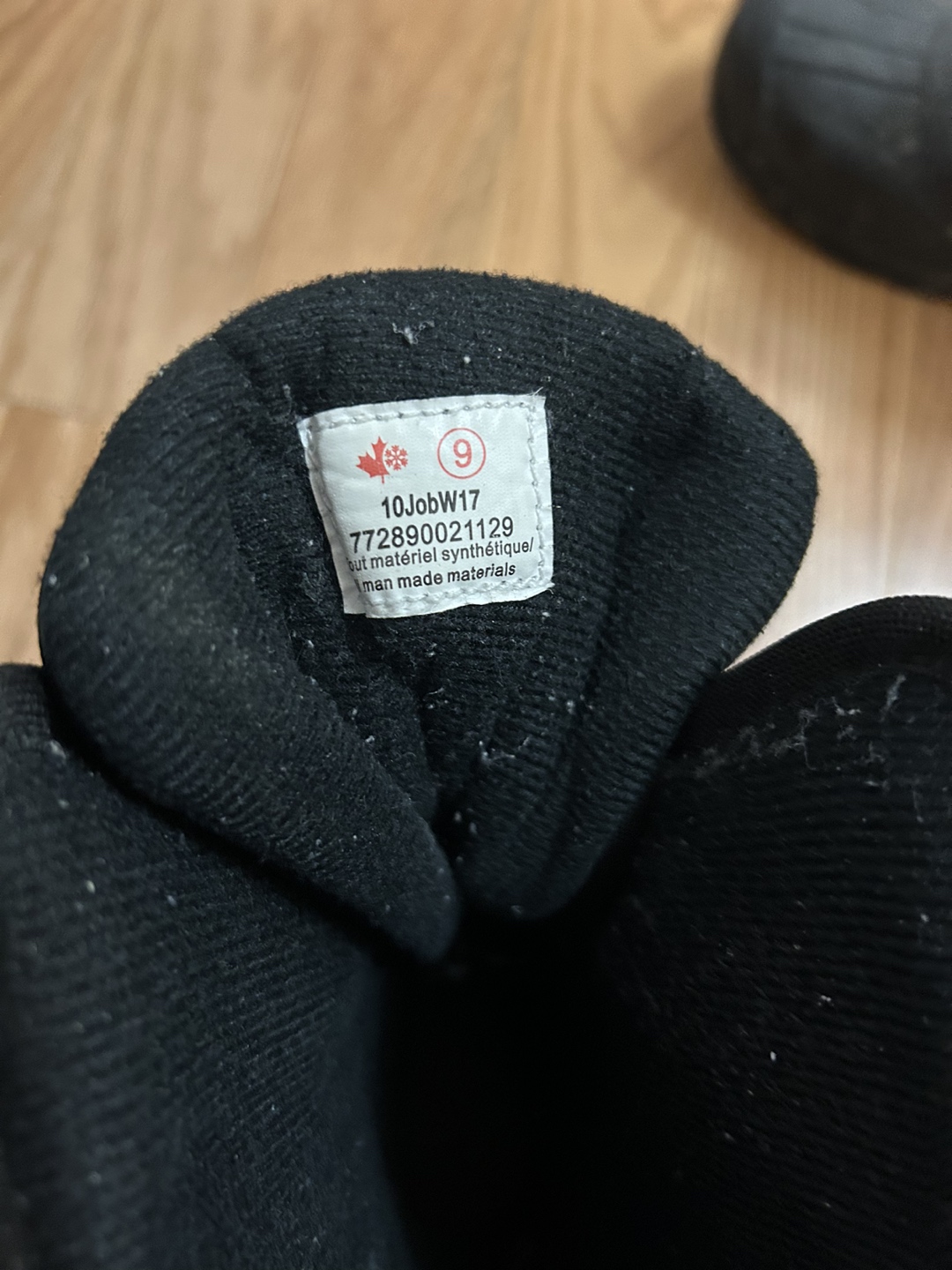 Men’s Winter Boots Size 9 image indicator(4)