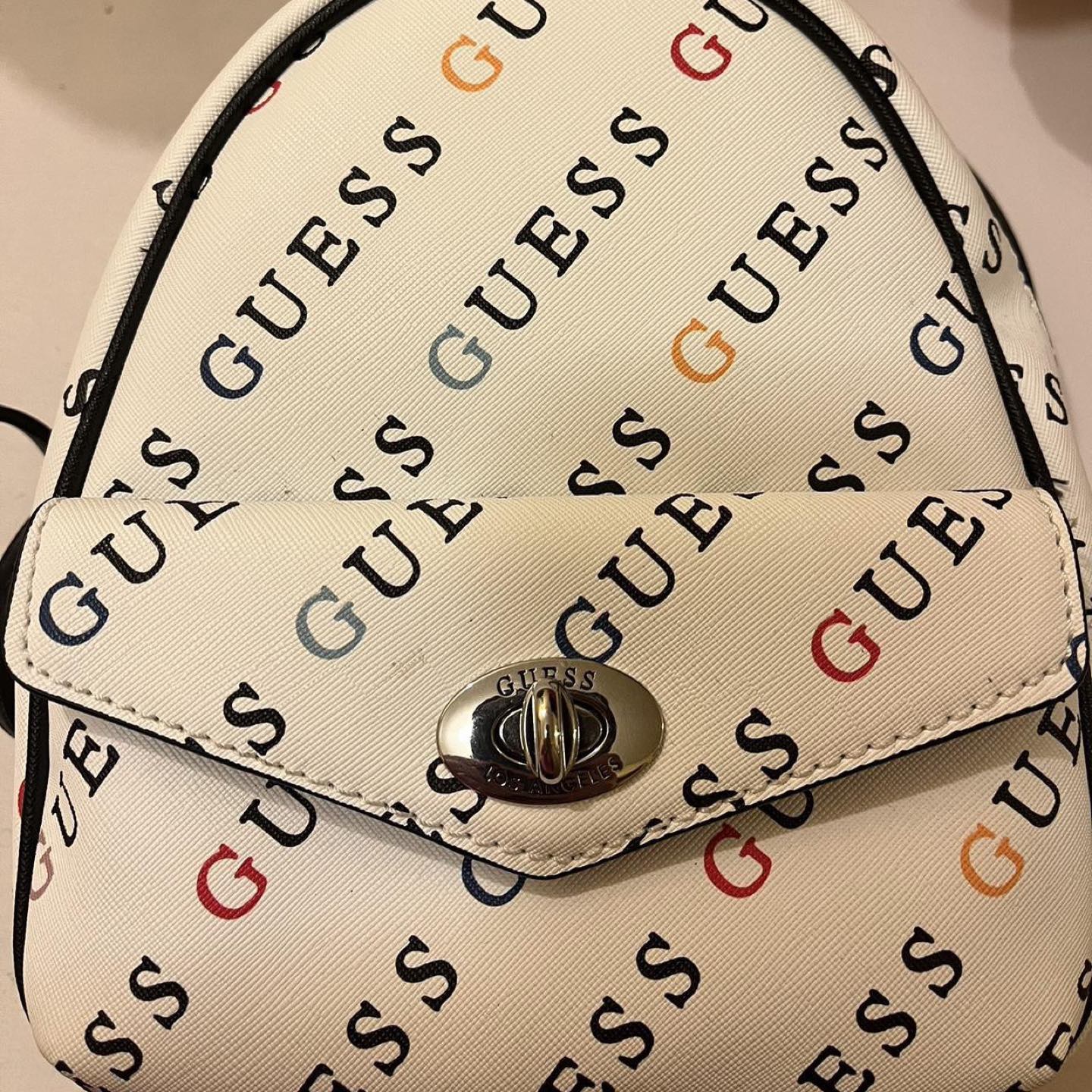 guess backpack thumbnail