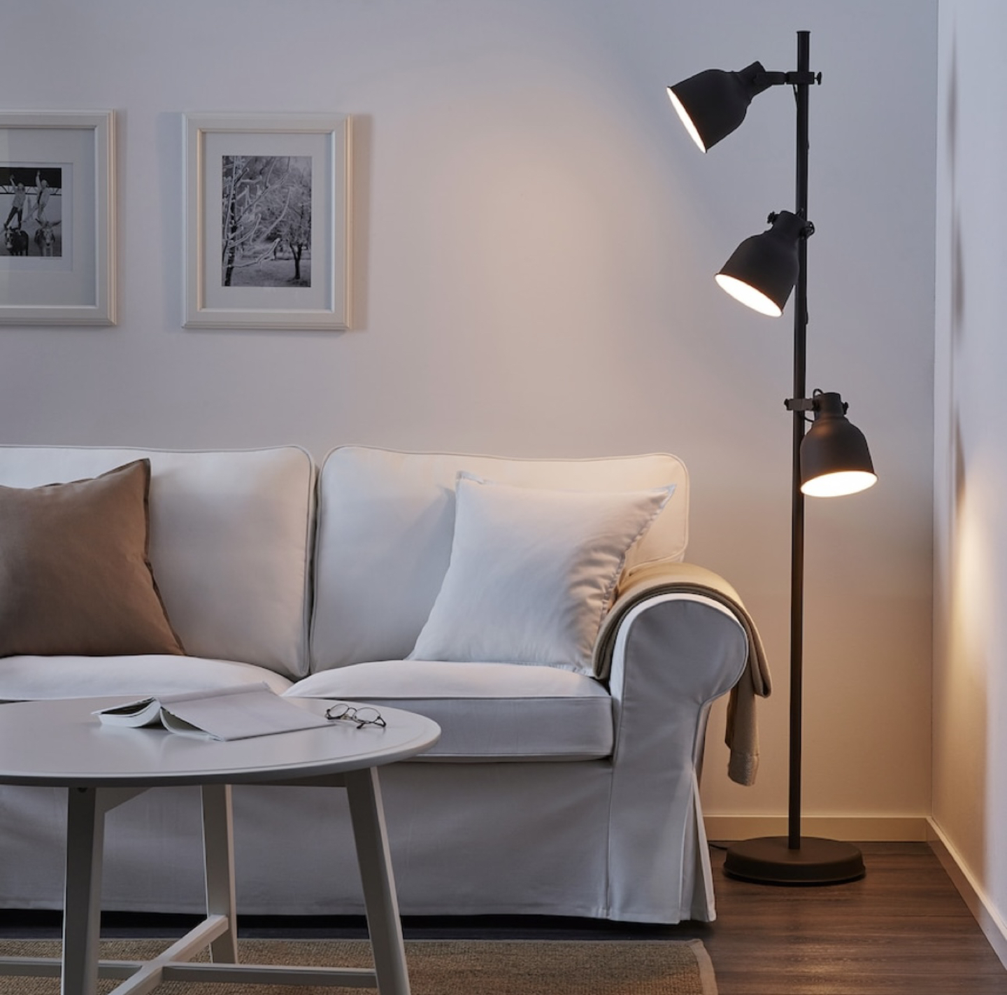 Floor lamp