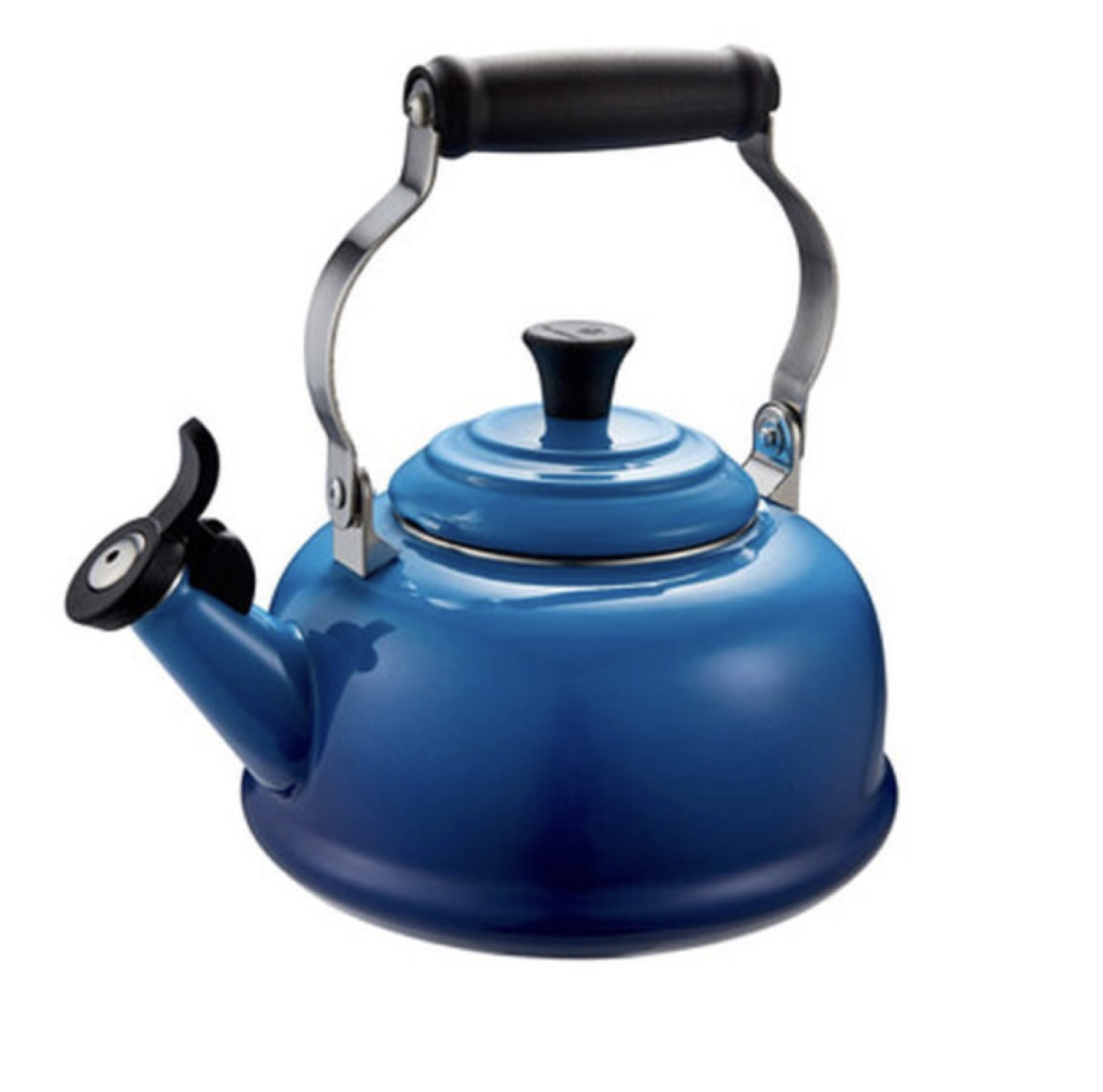 Le Creuset Classic Whistling Kettle thumbnail