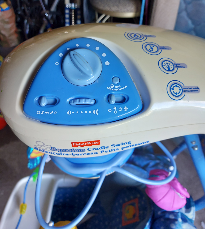 Fisher-Price aquarium swing - photo 2