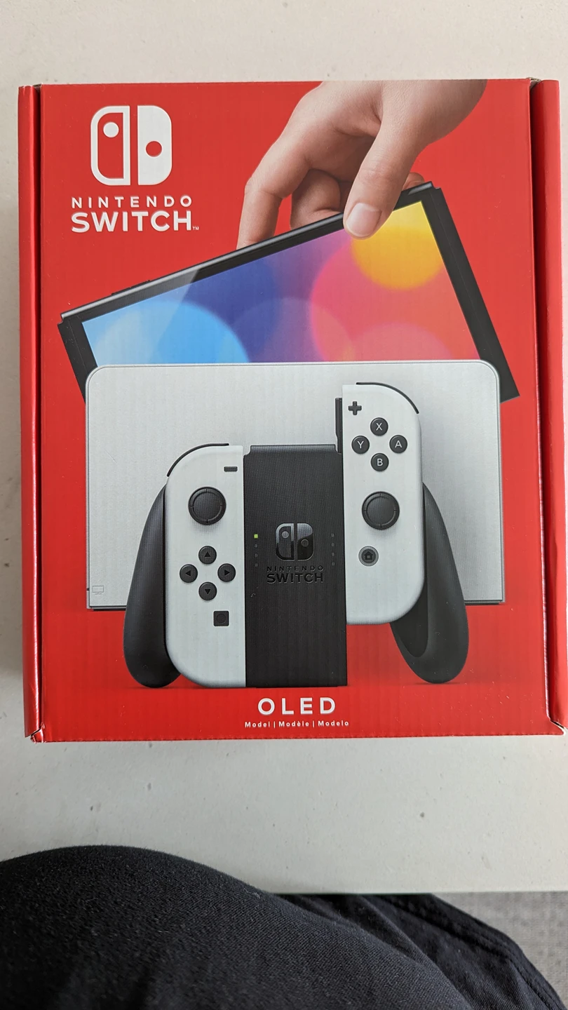 SELLING NINTENDO SWITCH OLED BRAND NEW IN BOX