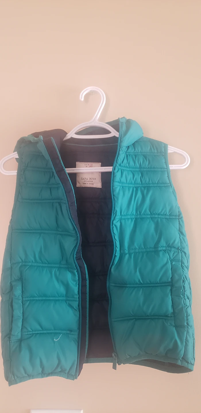 boys green vest with hoodie