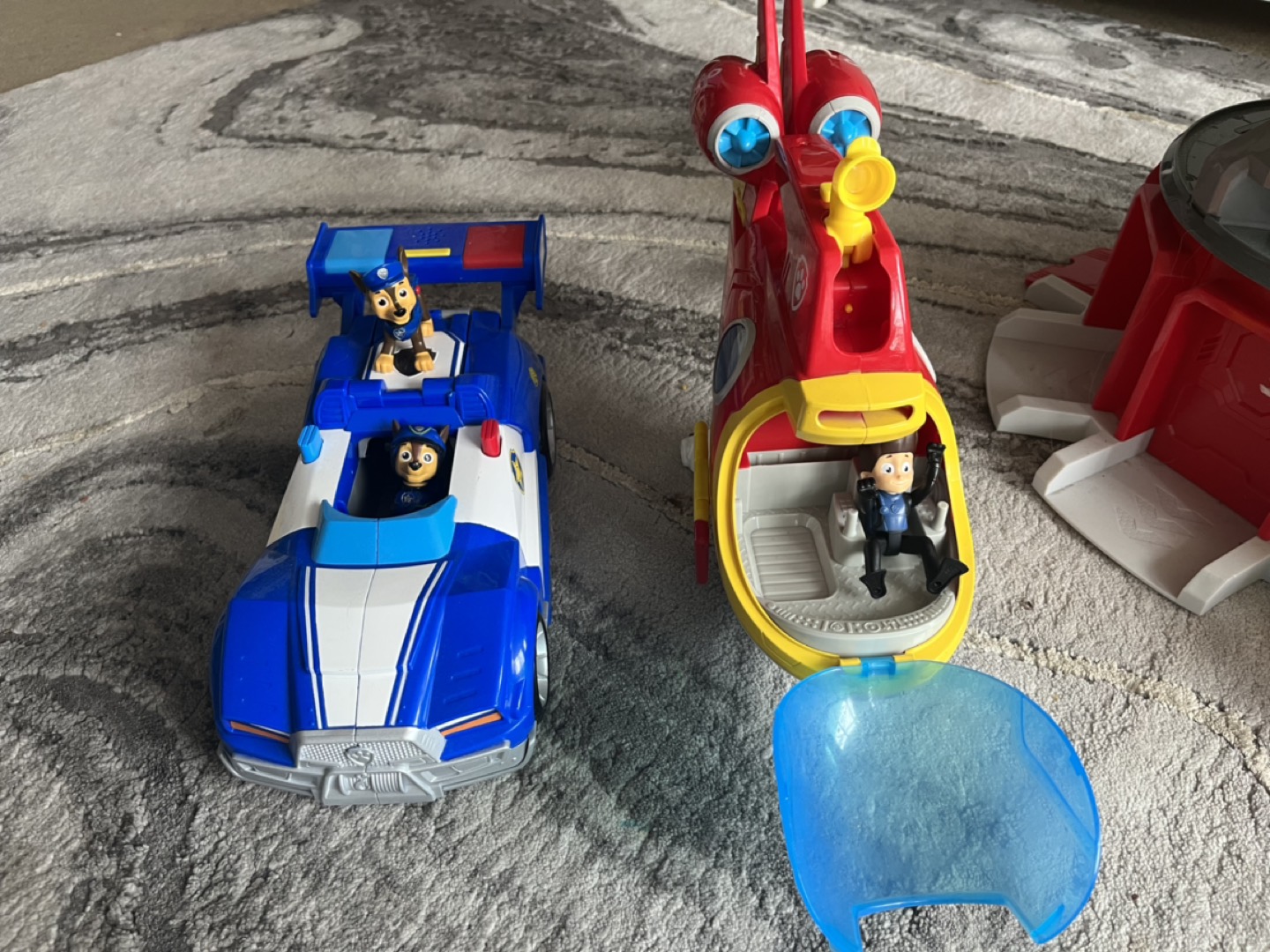Big Paw Patrol Lot - photo 4