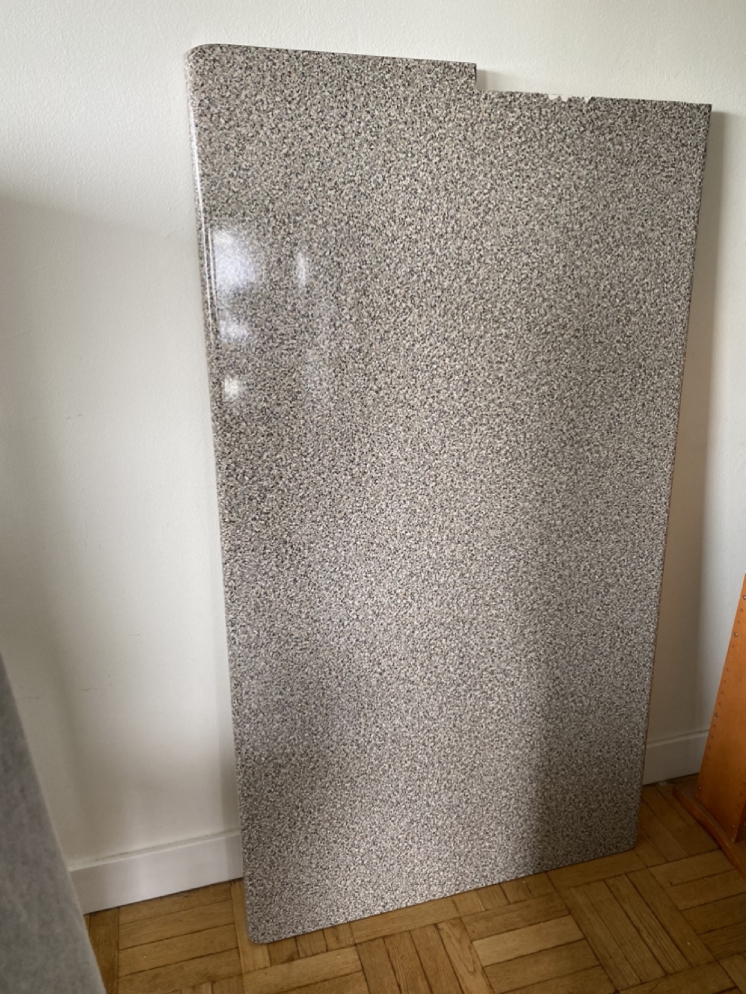 Laminate Countertop thumbnail
