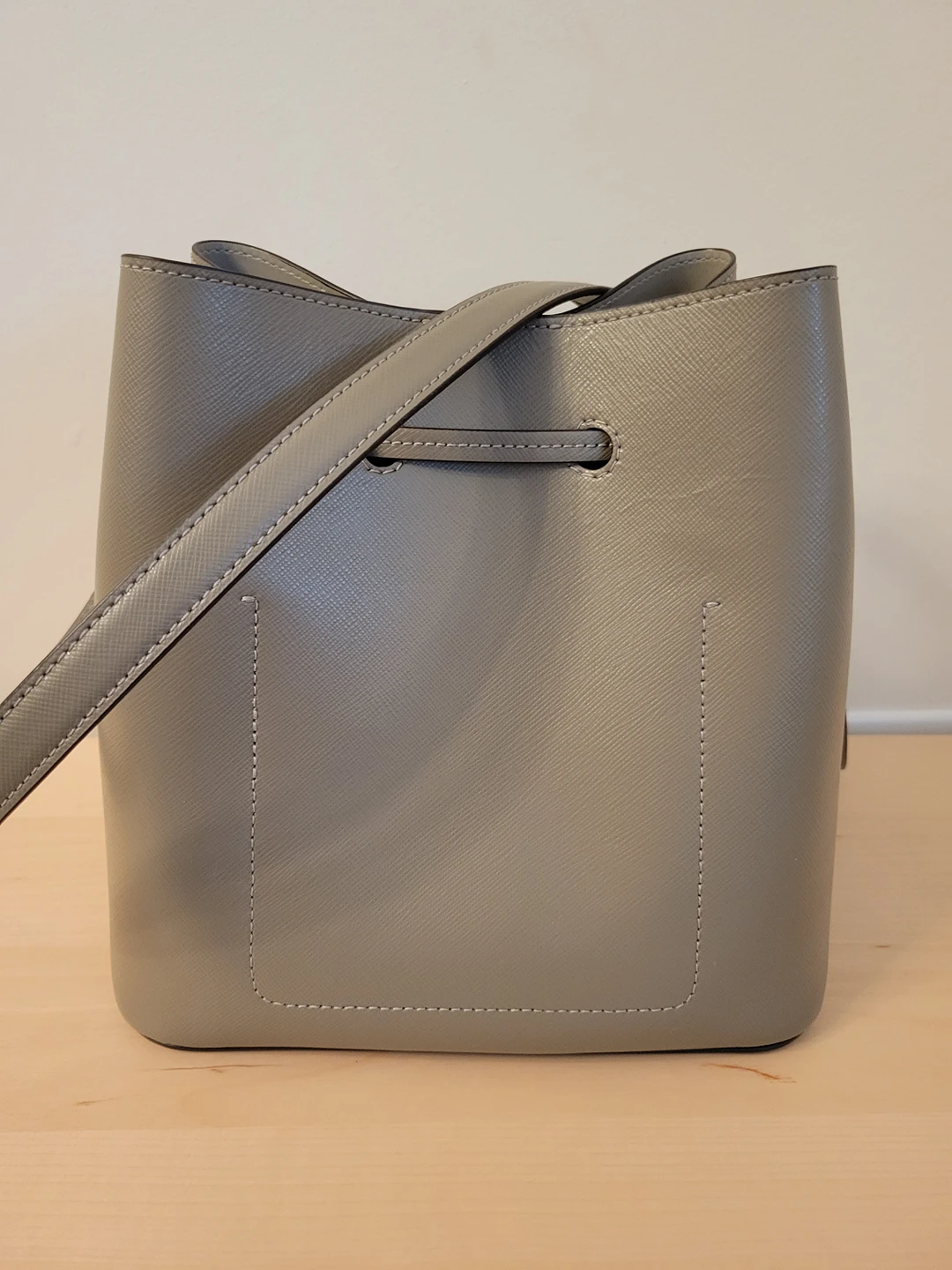 Kate Spade Crossbody Bucket Bag image indicator(5)