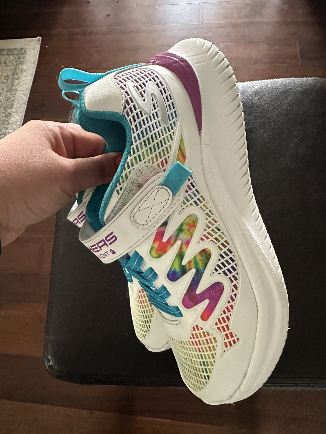 Kids sketchers shoes size 3.5 - photo 5
