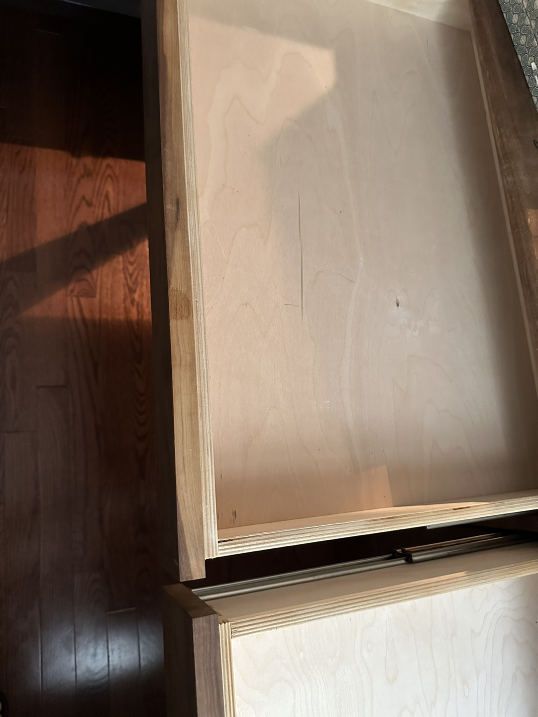 Office/Study Desk - photo 3