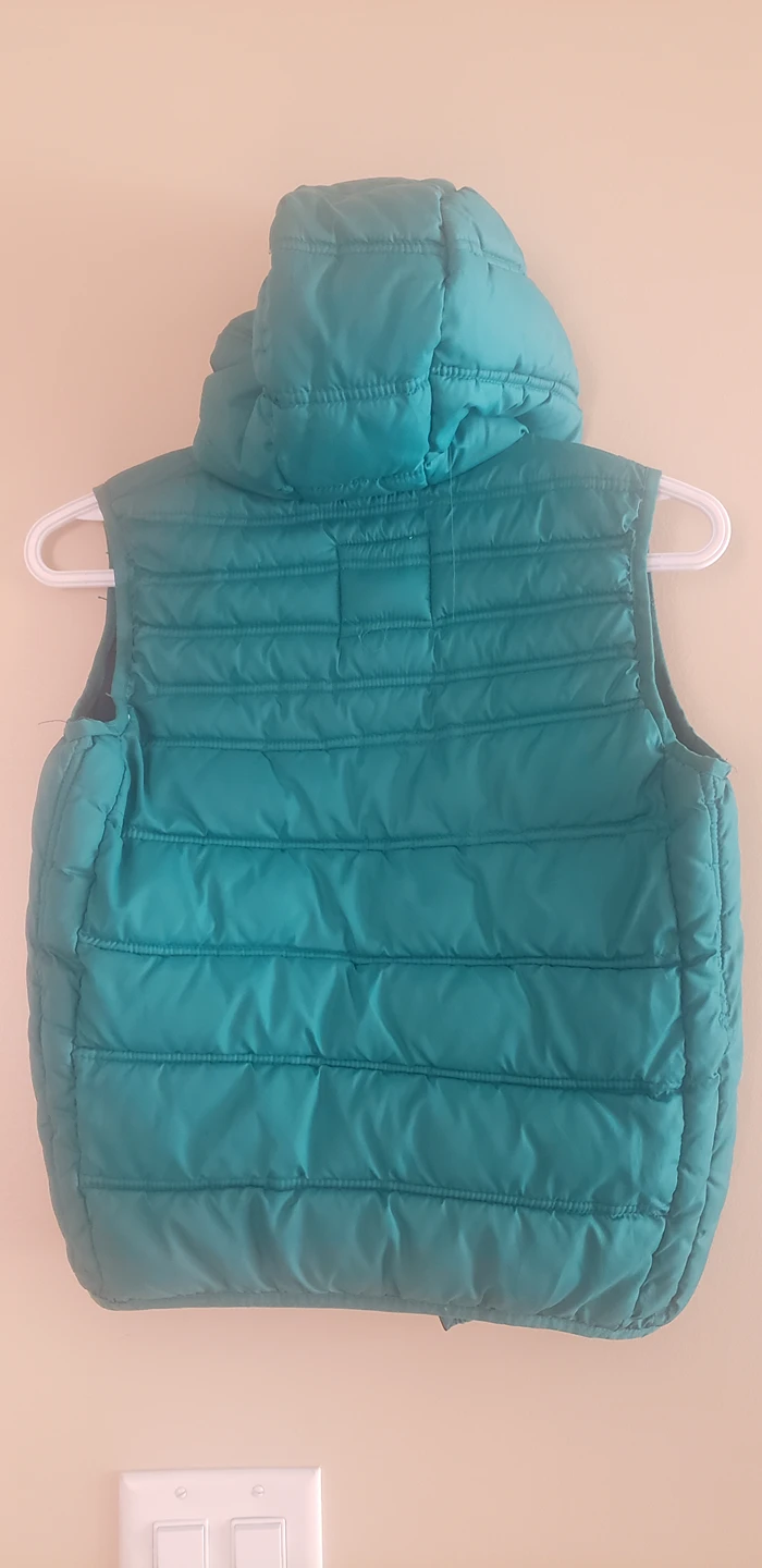 boys green vest with hoodie - photo 4