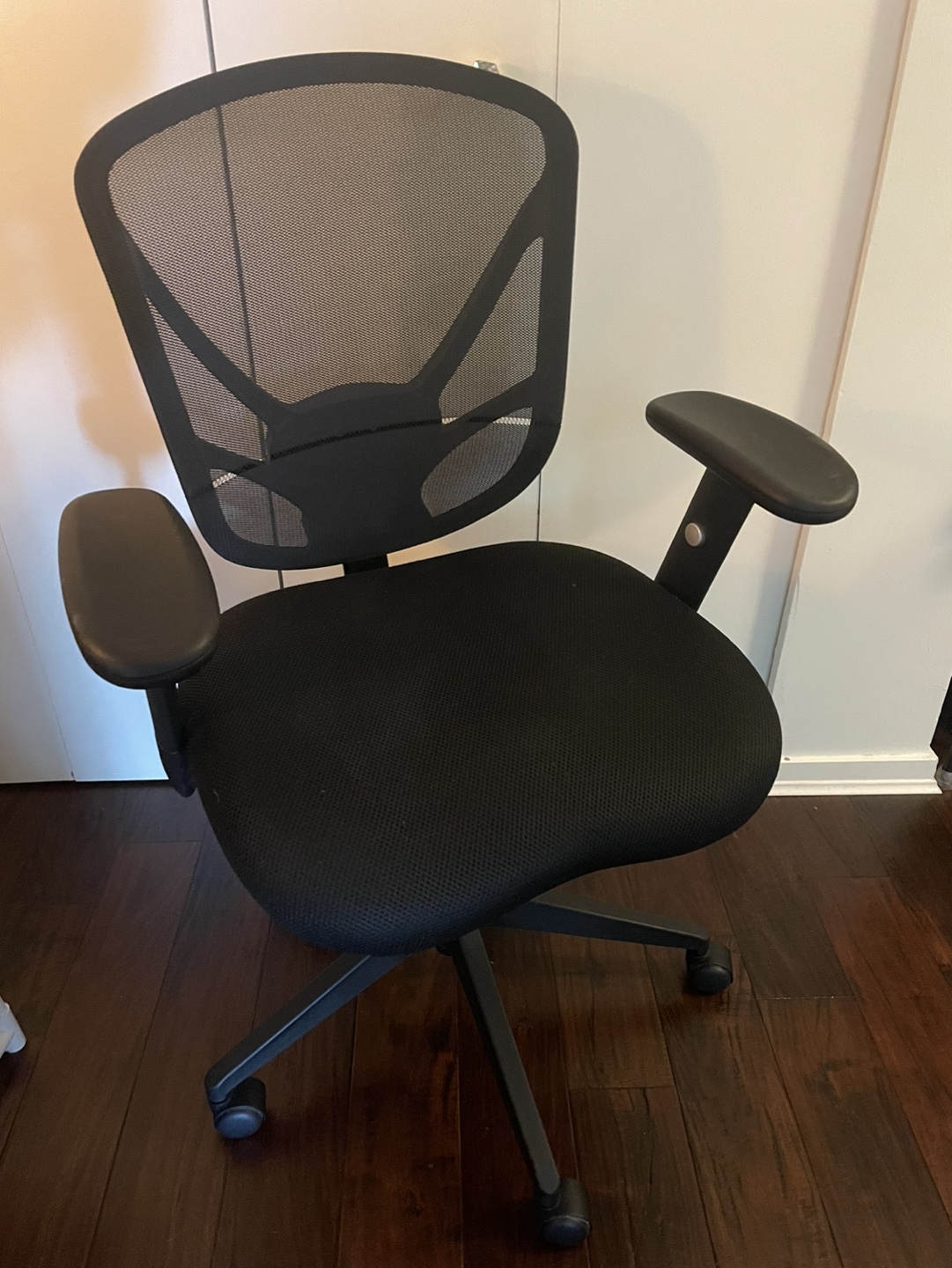 Office Chair - photo 3