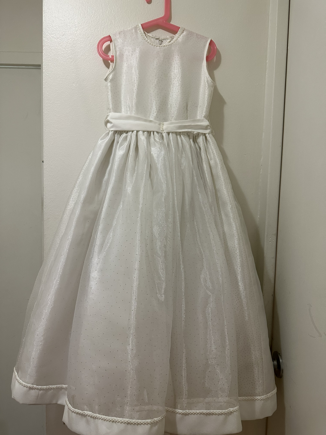 Satin Communion Dress 9-12 years Old. - photo 3