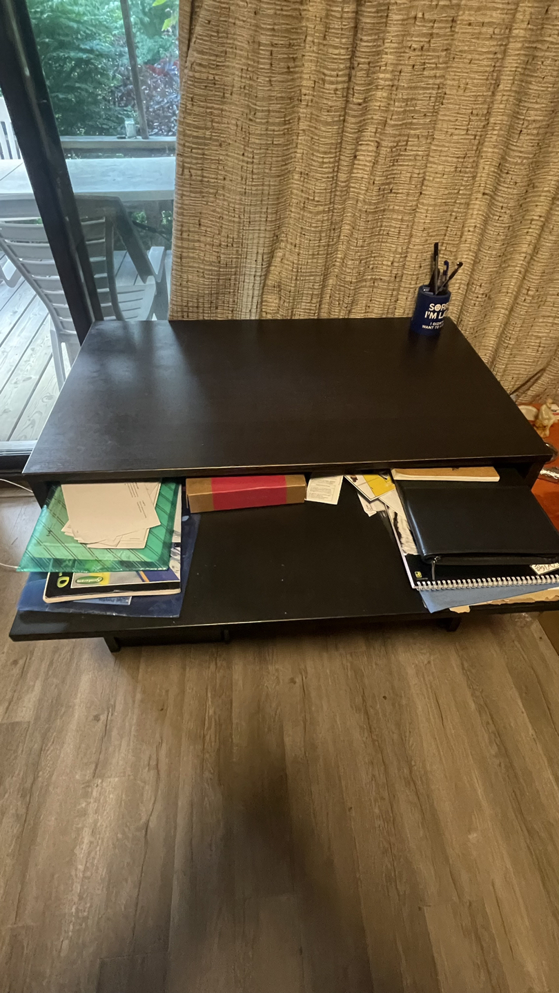 Work desk - photo 3