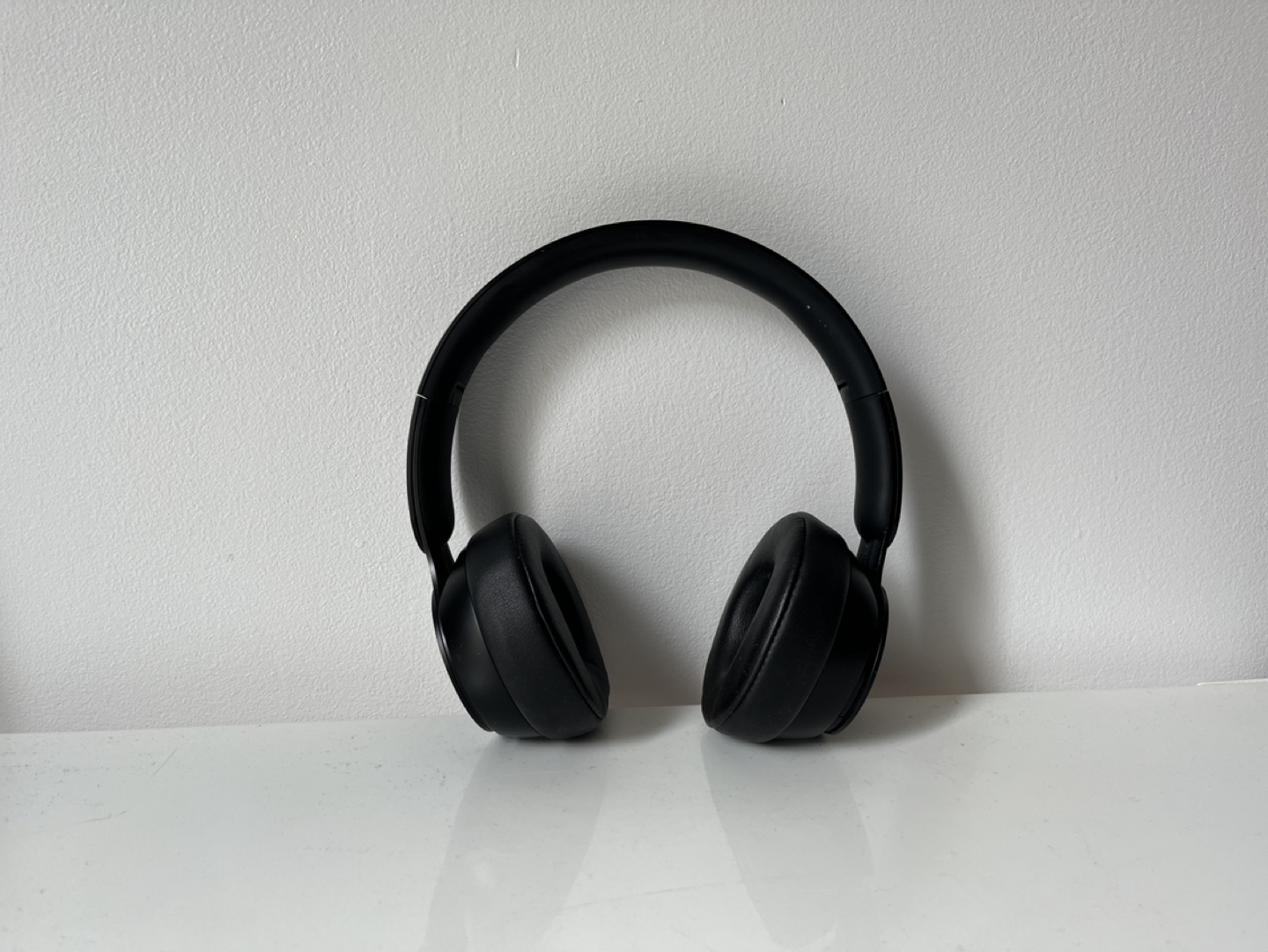 Beats Solo Pro On-Ear Noise Cancelling Bluetooth Headphones thumbnail
