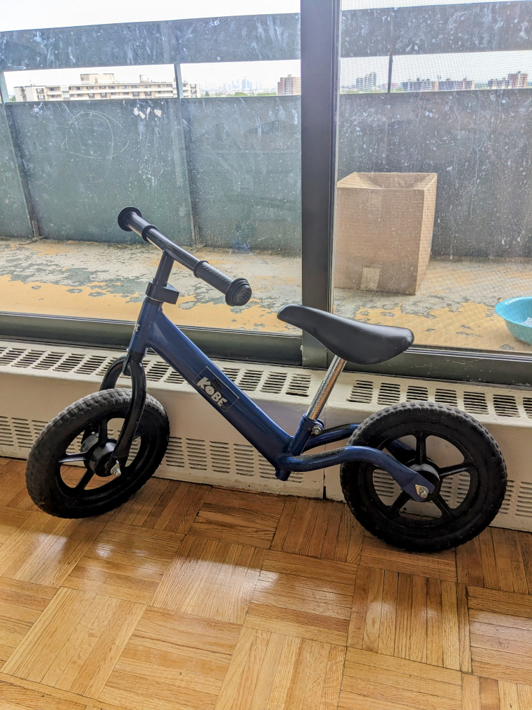 Kobe aluminum balancing bike