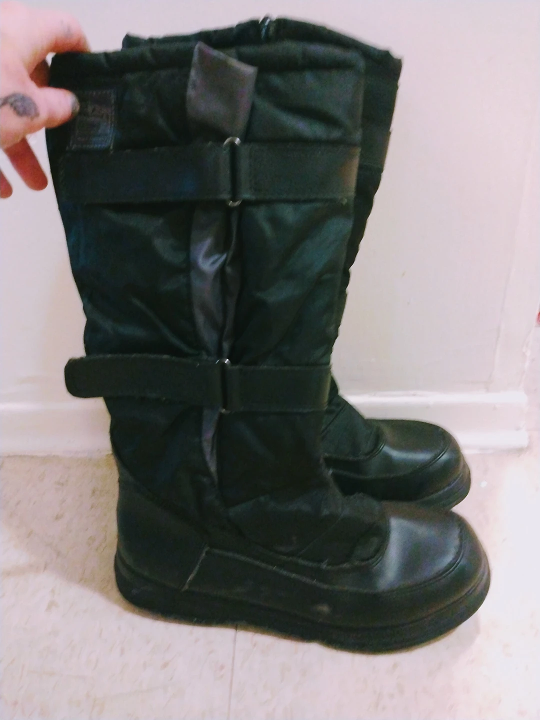 Wild Country Woman's Boots Size 9 - photo 5
