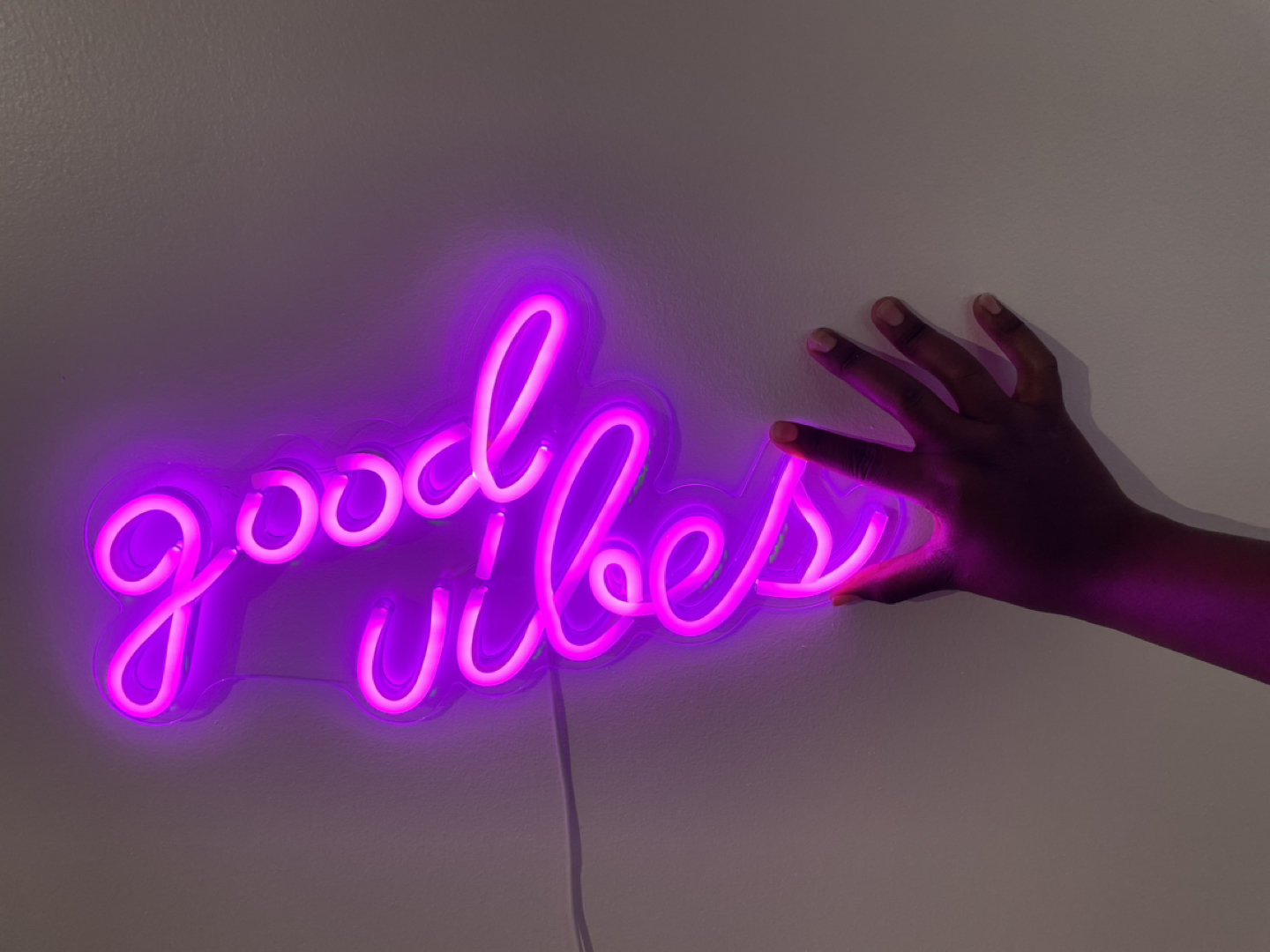 Good Vibes Neon Sign - photo 2