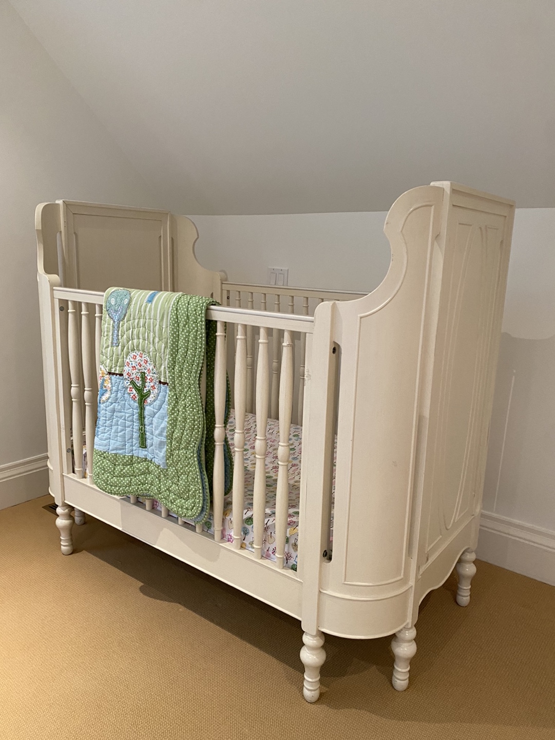 Pottery Barn Crib & Bedding Accessories - photo 2