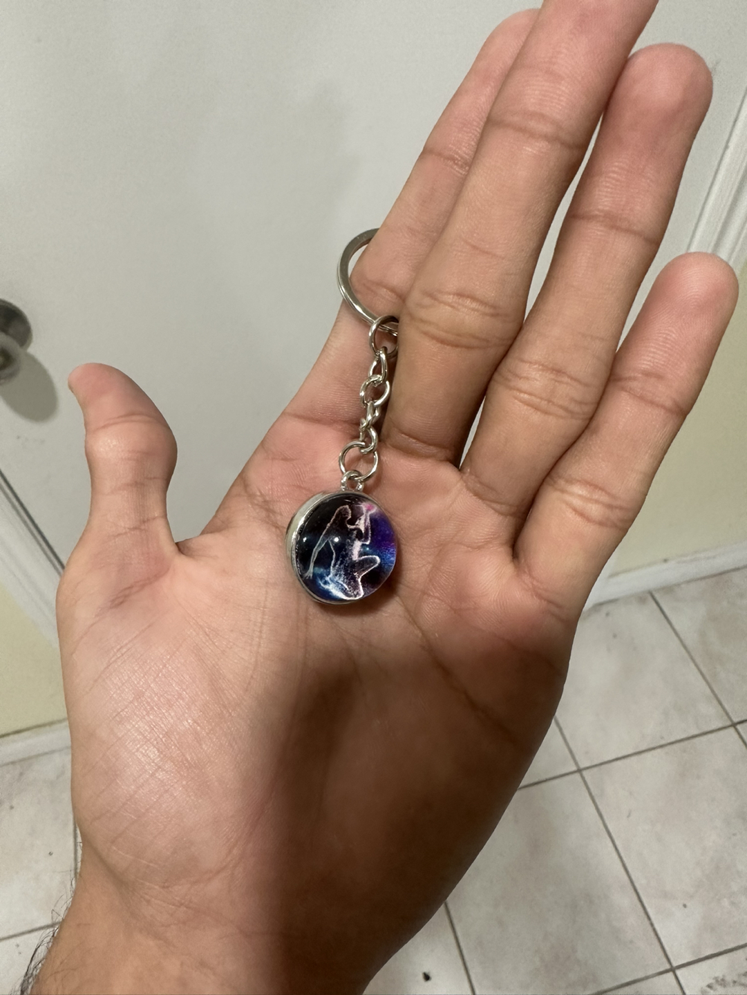 1pc constellation luminous keychain - photo 3