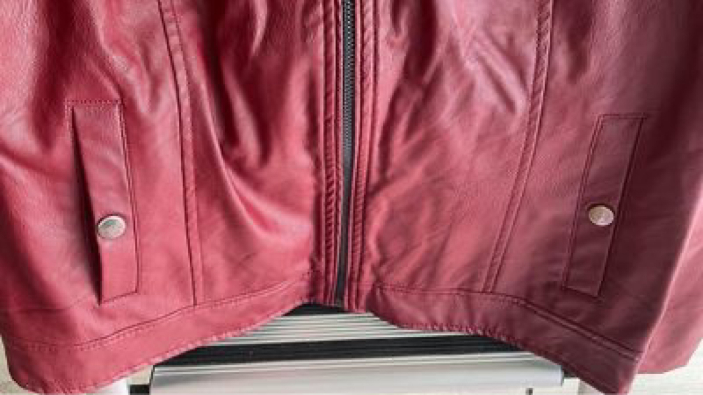 Stylish Women’s maroon solid biker Jacket Size :L - photo 3