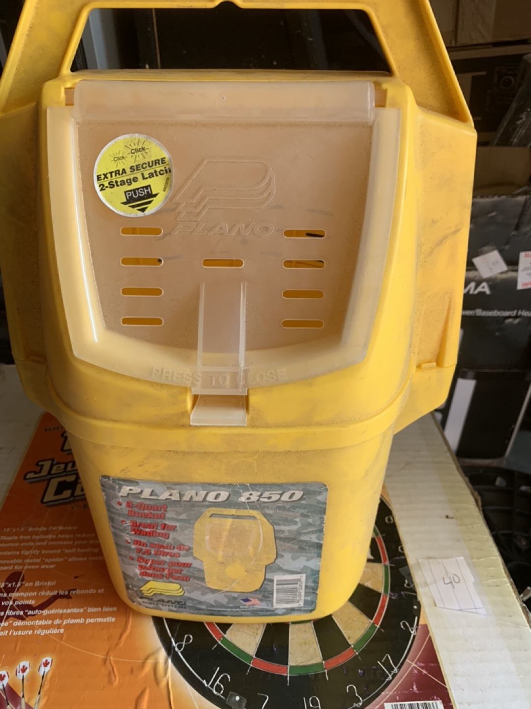 Small fish  holder
