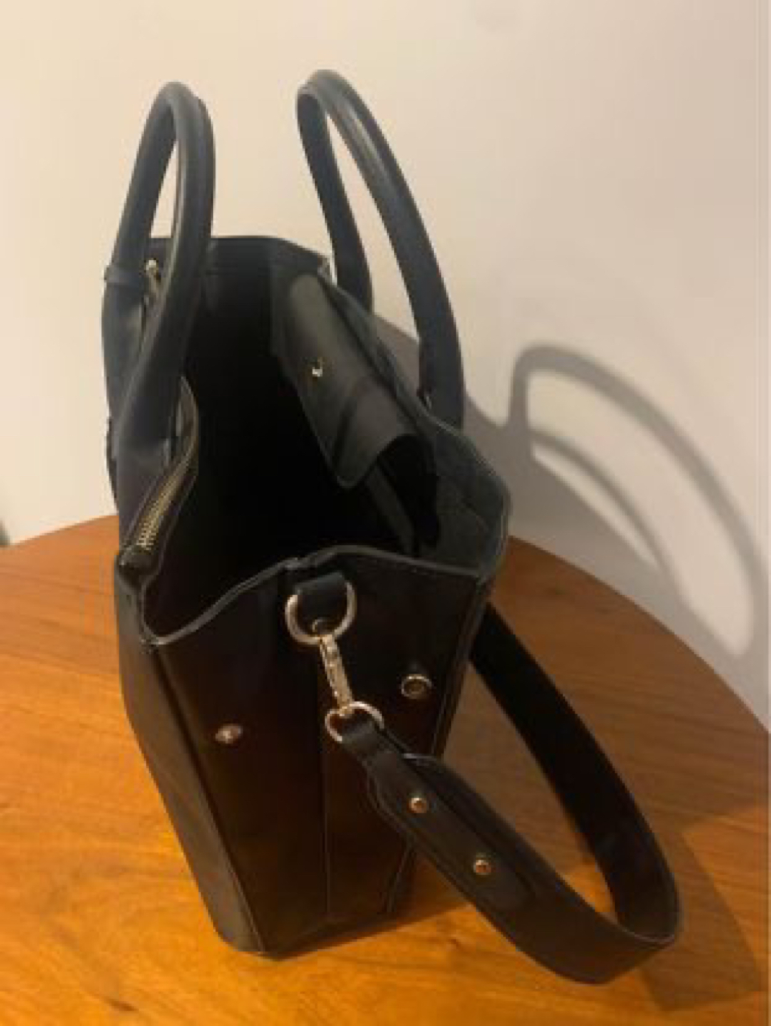 Zara Black Leather Handbag image indicator(3)