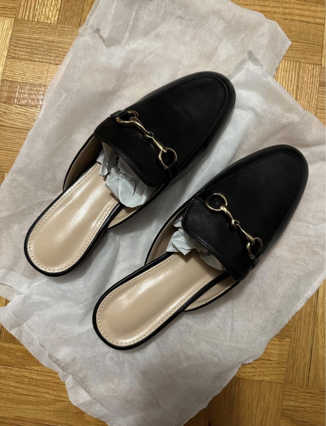SANDALS thumbnail