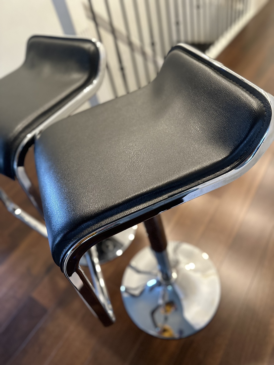 Bar stools - photo 4